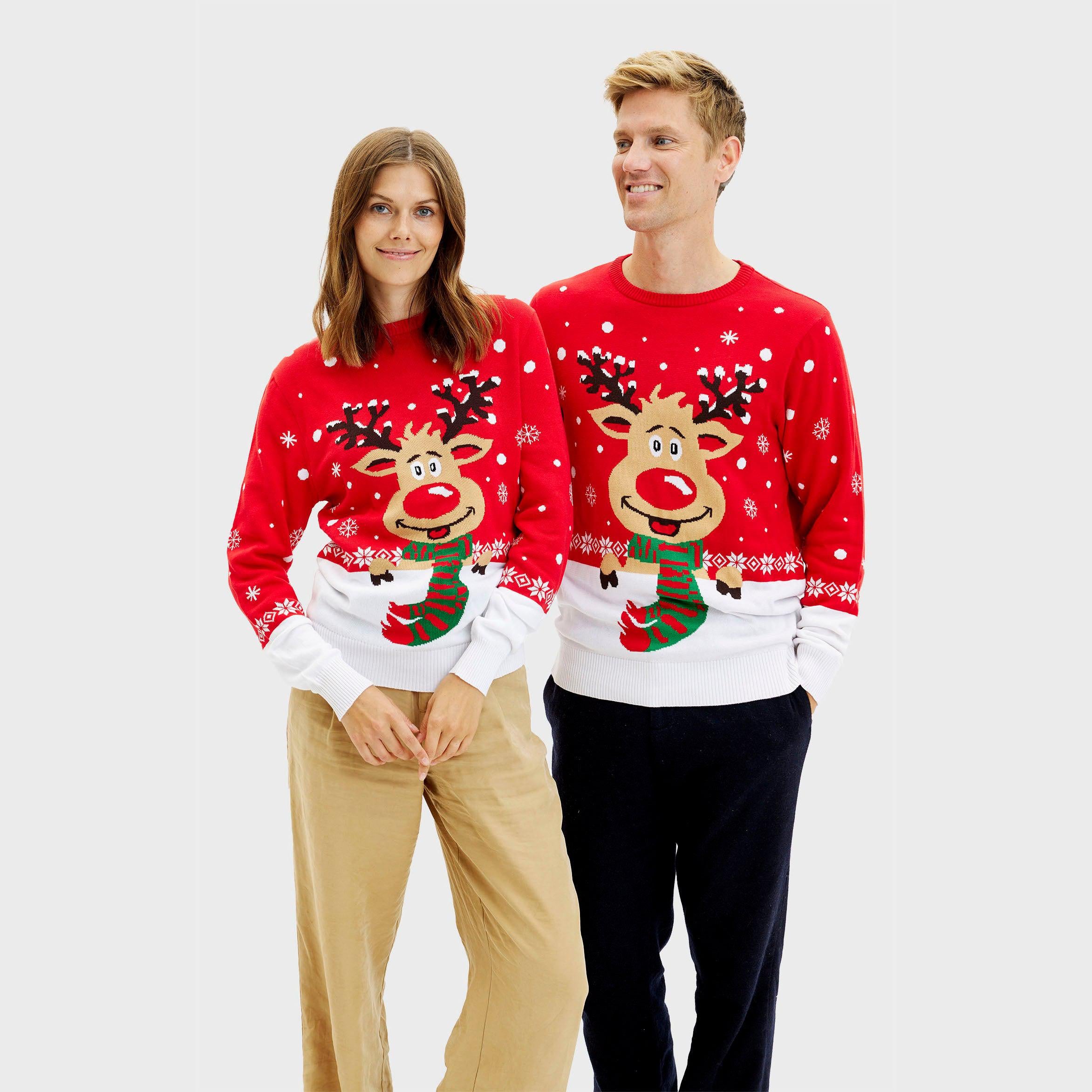 Roter Weihnachtspullover Damen mit Rentiermotiv, nachhaltiger Bio-Stoff, passend als Weihnachtspyjama Damen oder Herren.